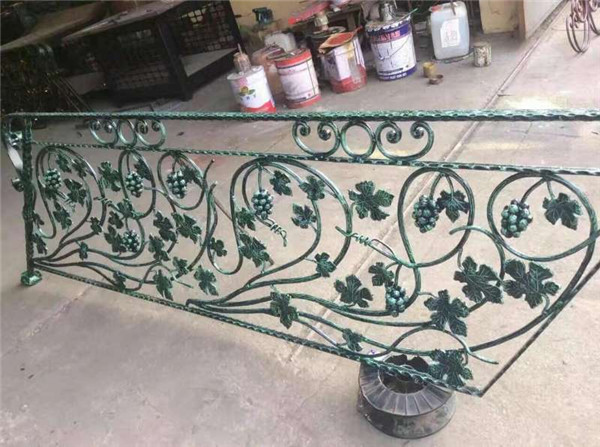 ���ջ���