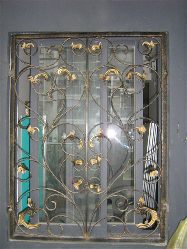 ���ջ���