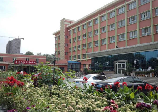 ��³ľ���ʺ͵ڶ����깫Ԣ���մ��ţ�Χǽ����